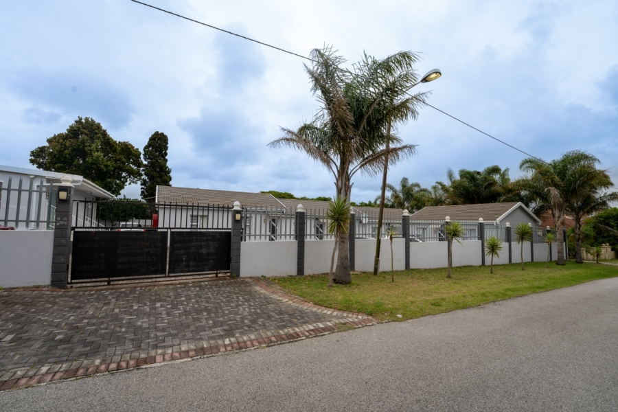 4 Bedroom Property for Sale in Walmer Eastern Cape